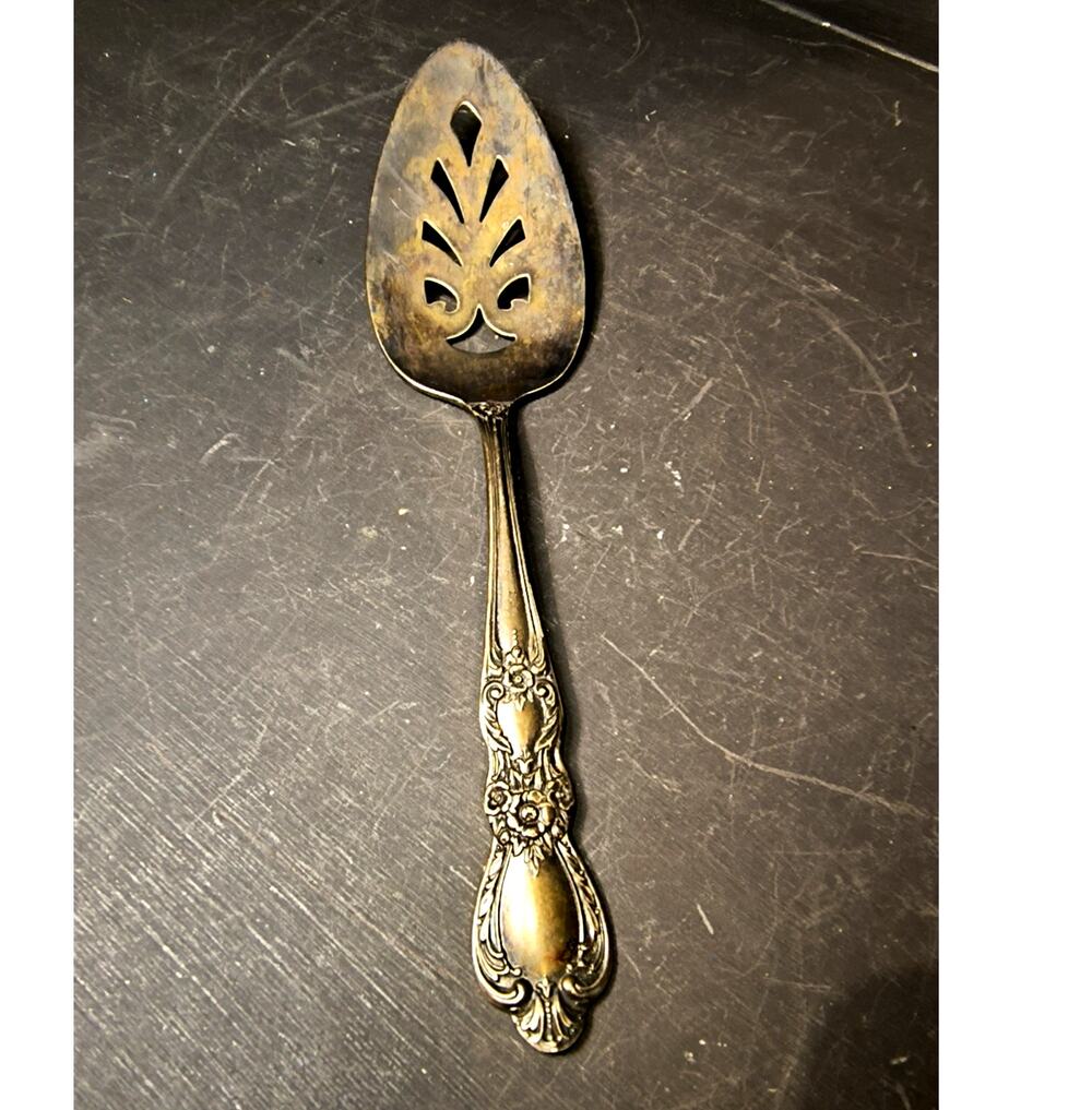 1860.  Vintage Rogers Bros Silver Plated Cake Pie Server Heritage Pattern